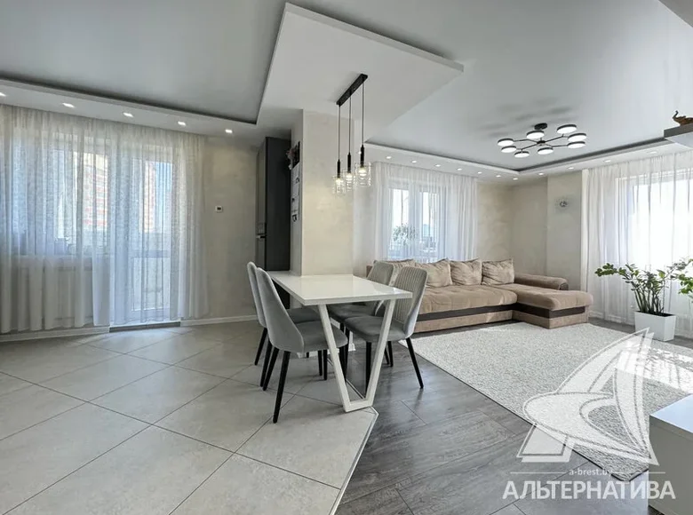 Квартира 3 комнаты 81 м² Брест, Беларусь