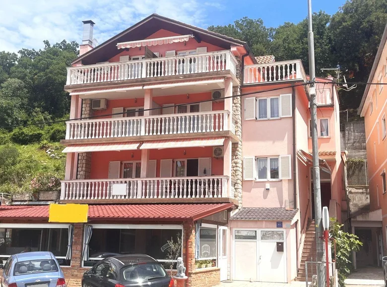 Hotel 505 m² in Novi Vinodolski, Croatia