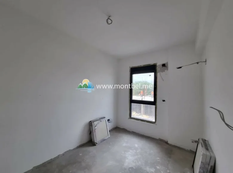 2 bedroom apartment 69 m² Bar, Montenegro