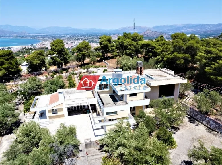 4-Zimmer-Villa 247 m² Nafplion, Griechenland