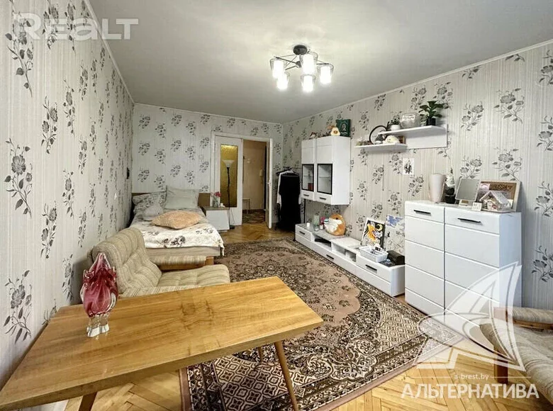 Квартира 1 комната 37 м² Брест, Беларусь