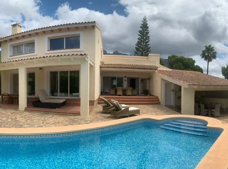 Willa 5 pokojów 290 m² Altea, Hiszpania