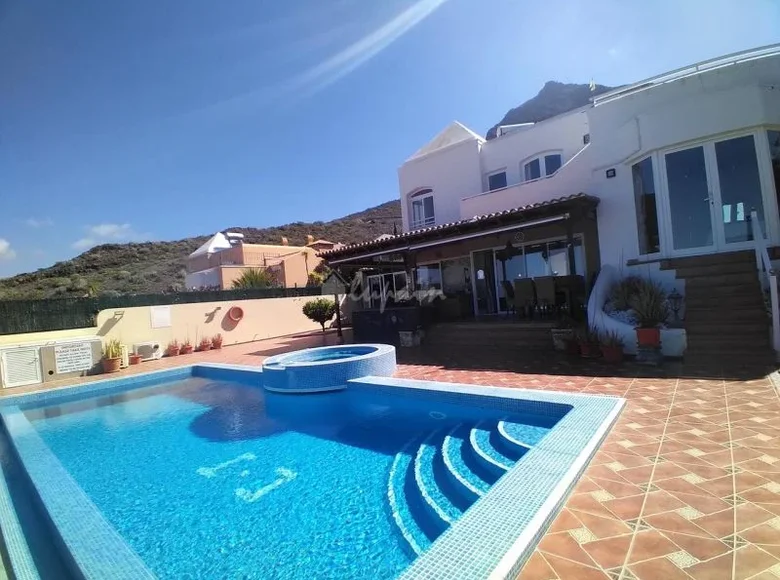 Wohnung 4 Schlafzimmer 235 m² Miraverde, Spanien
