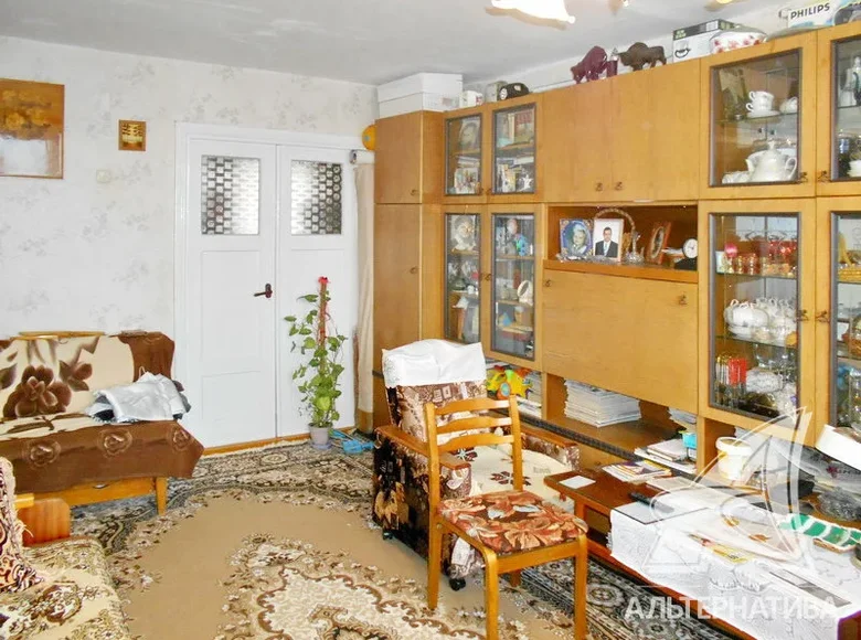 4 room apartment 74 m² Kamyanyets, Belarus