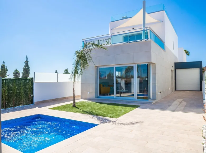 3-Schlafzimmer-Villa 106 m² Los Alcazares, Spanien