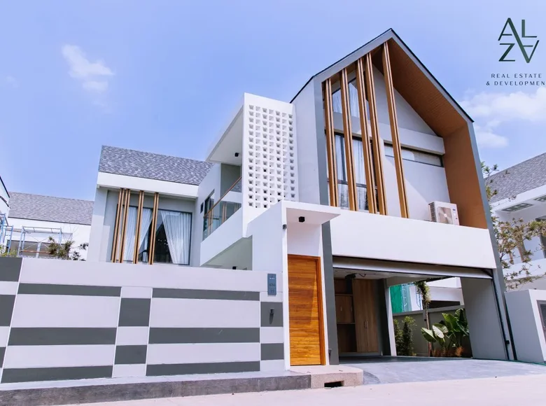 Villa de 5 habitaciones  Pattaya, Tailandia