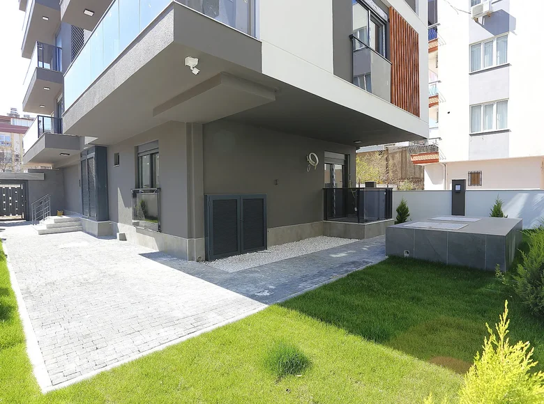 Apartamento 3 habitaciones 95 m² Muratpasa, Turquía