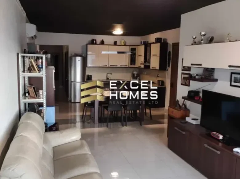 3 bedroom apartment  Hamrun, Malta