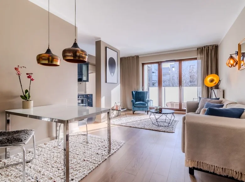 Apartamento 3 habitaciones 81 m² Varsovia, Polonia