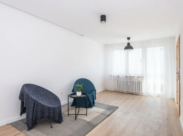 Квартира 3 комнаты 55 м² Познань, Польша