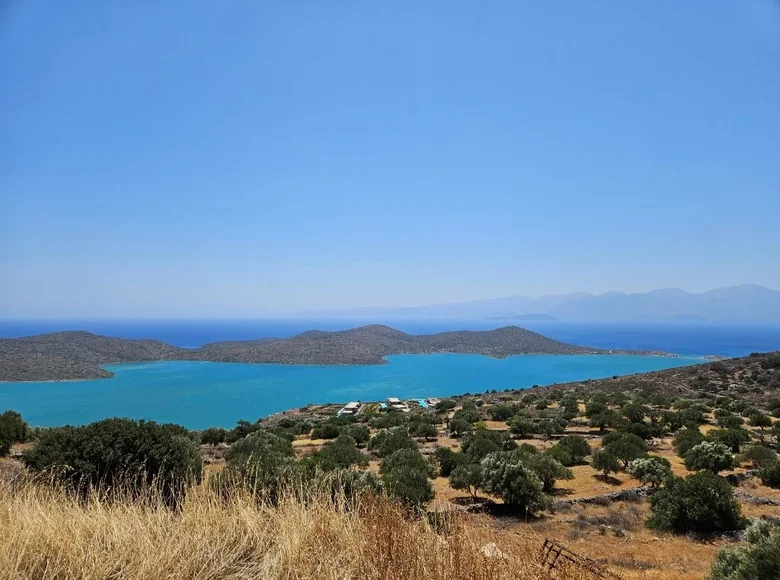 Land 1 room  Municipality of Agios Nikolaos, Greece