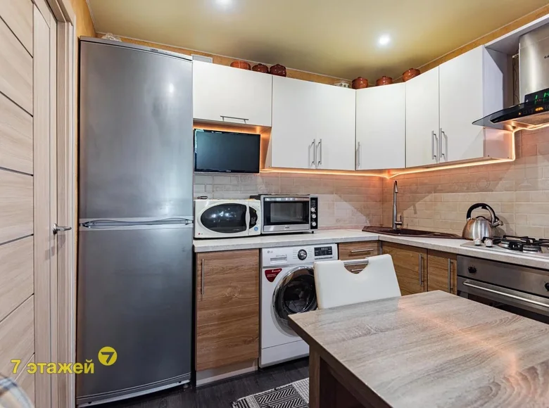 Apartamento 3 habitaciones 64 m² Lyasny, Belarús