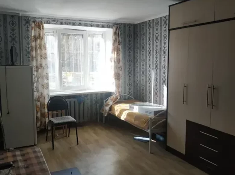 Room 1 room 16 m² Chornomorsk, Ukraine