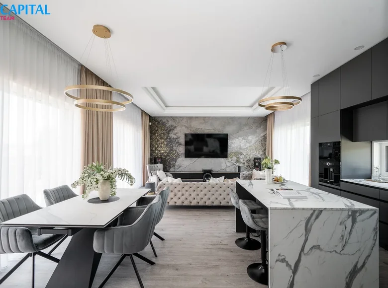 House 167 m² Pikutiskes, Lithuania