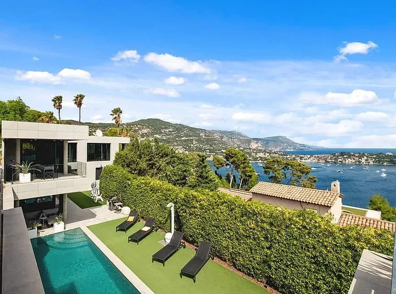 4 bedroom Villa  Saint-Jean-Cap-Ferrat, France