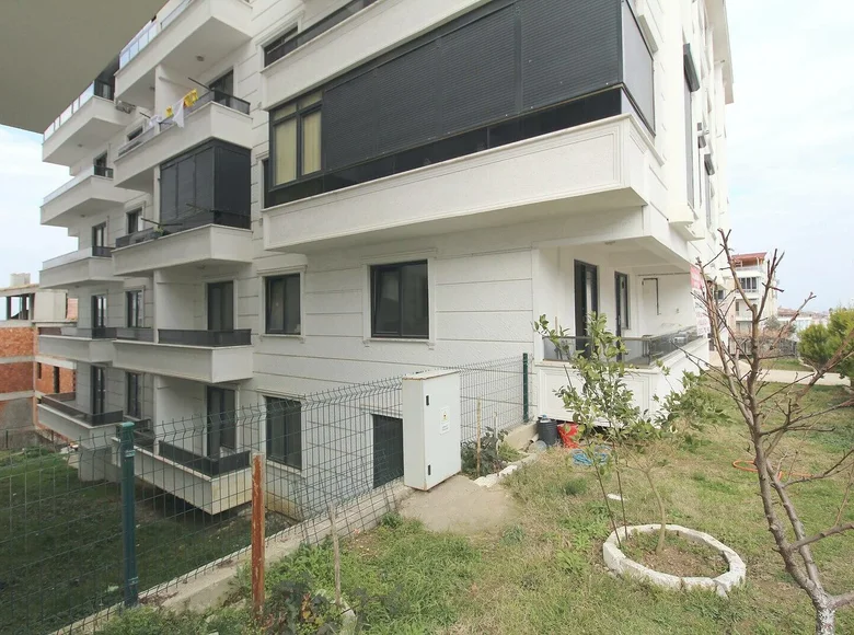Duplex 4 bedrooms 250 m² Cinarcik, Turkey