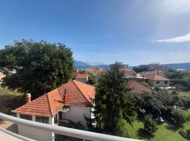 Wohnung 4 Zimmer 77 m² Bijela, Montenegro