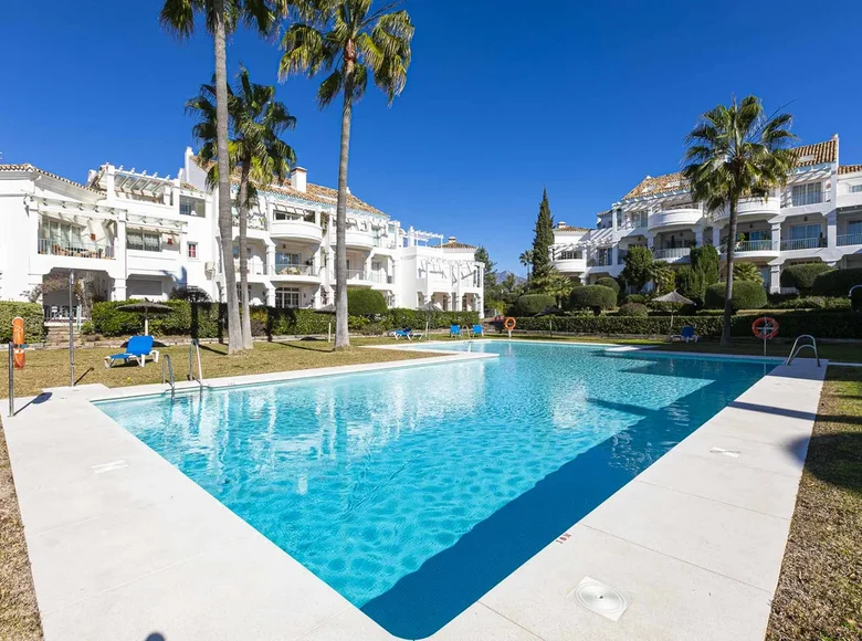 3 bedroom apartment  San Pedro Alcantara, Spain