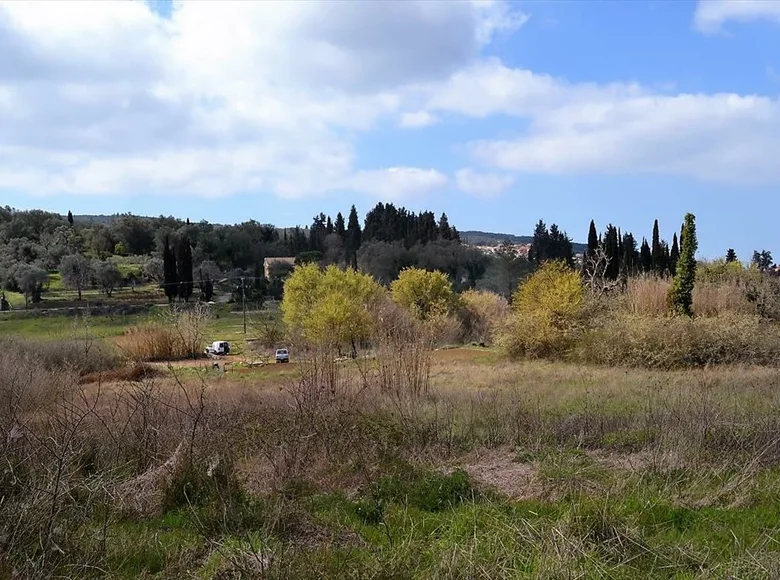 Land 1 room  Temploni, Greece