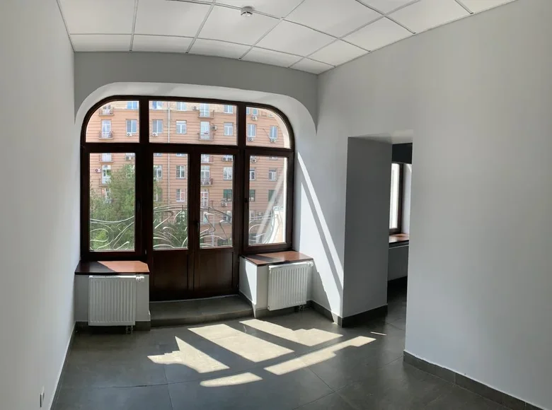 Oficina 320 m² en Moscú, Rusia