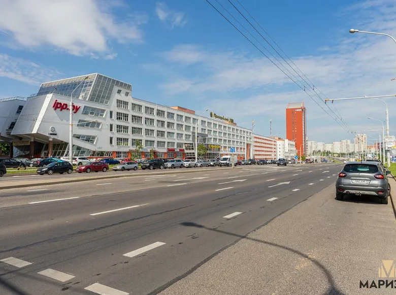 Tienda 206 m² en Minsk, Bielorrusia