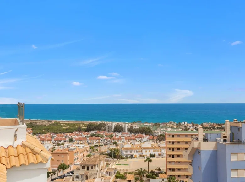 Apartamento 3 habitaciones 118 m² Torrevieja, Španjolska