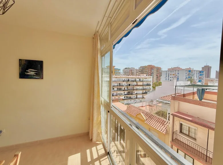 3 bedroom apartment 80 m² Fuengirola, Spain