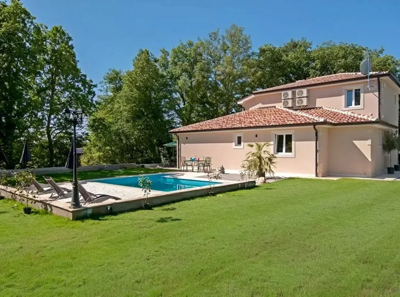 Villa de 4 dormitorios 170 m² Porec, Croacia