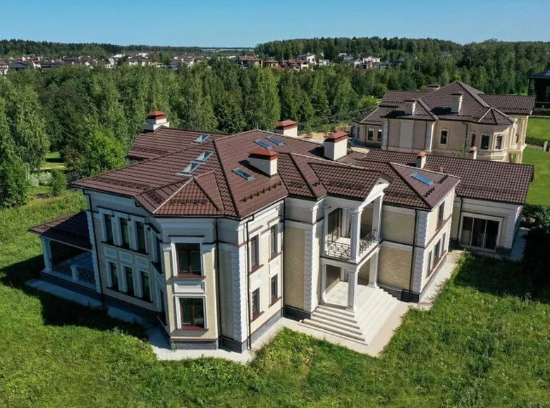 Casa 6 habitaciones 750 m² Resort Town of Sochi municipal formation, Rusia