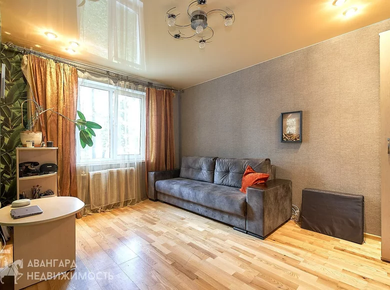 Wohnung 4 Zimmer 79 m² Minsk, Weißrussland