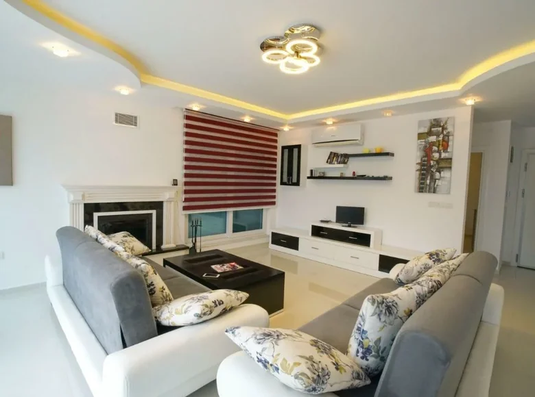 4 room villa 180 m² Alanya, Turkey