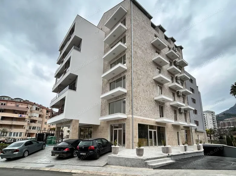 Квартира 2 спальни 82 м² Будва, Черногория