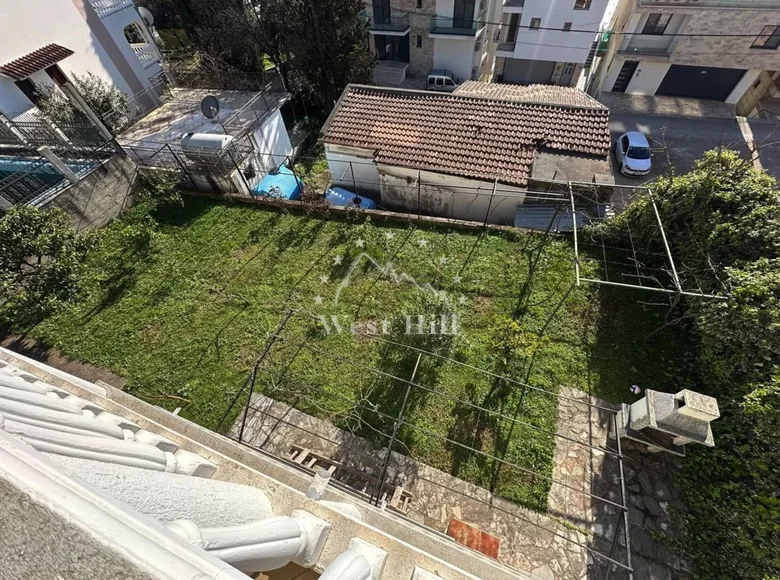 Haus 7 Zimmer 300 m² Dobra Voda, Montenegro