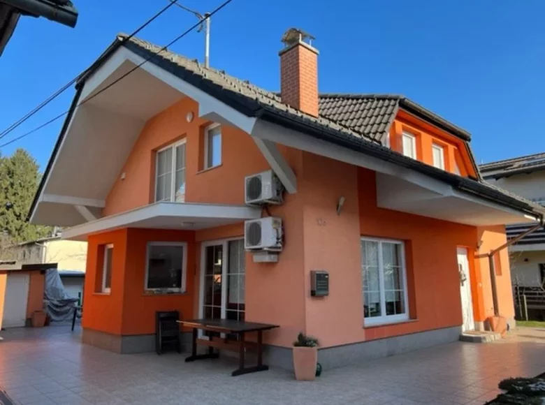 House 152 m² Slovenia, Slovenia