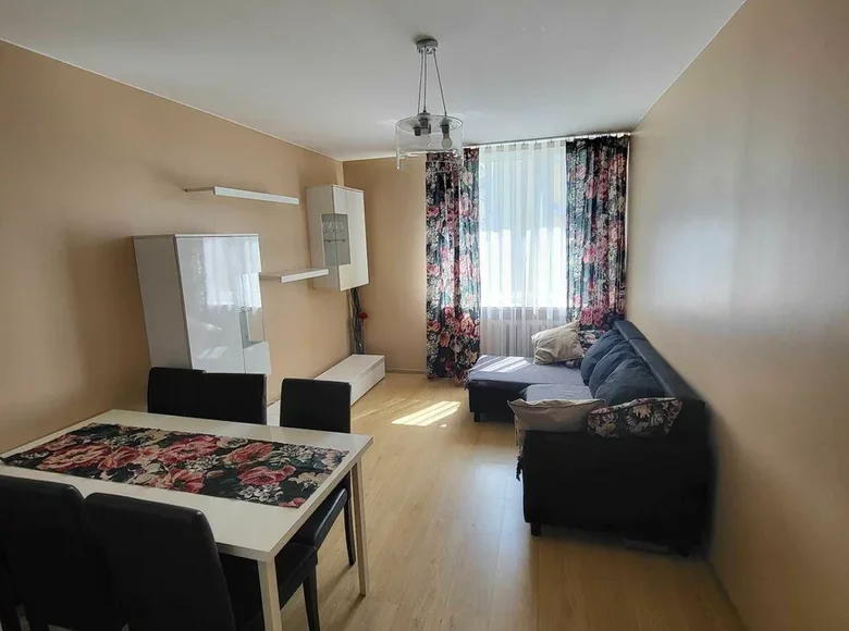 3 room apartment 48 m² in Warsaw, Poland