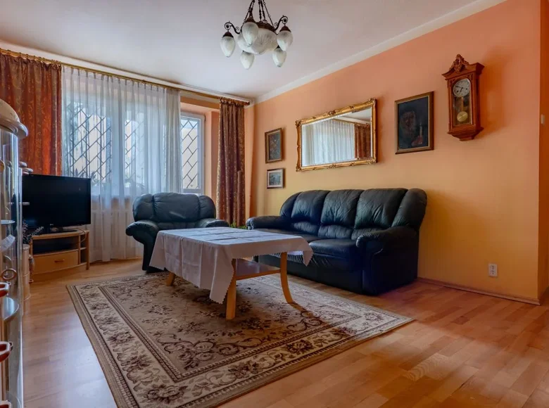 Mieszkanie 2 pokoi 60 m² Warszawa, Polska