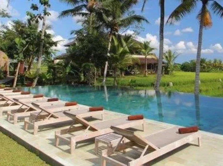 Villa 4 chambres 1 340 m² Pecatu, Indonésie