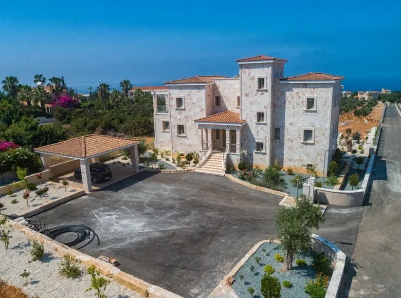 7 bedroom house 762 m² Peyia, Cyprus