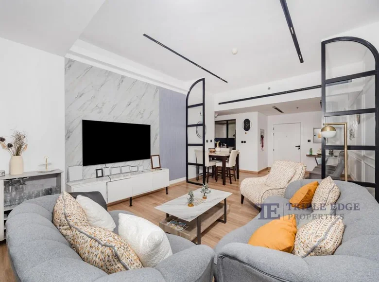 3 bedroom apartment 1 744 m² Dubai, United Arab Emirates