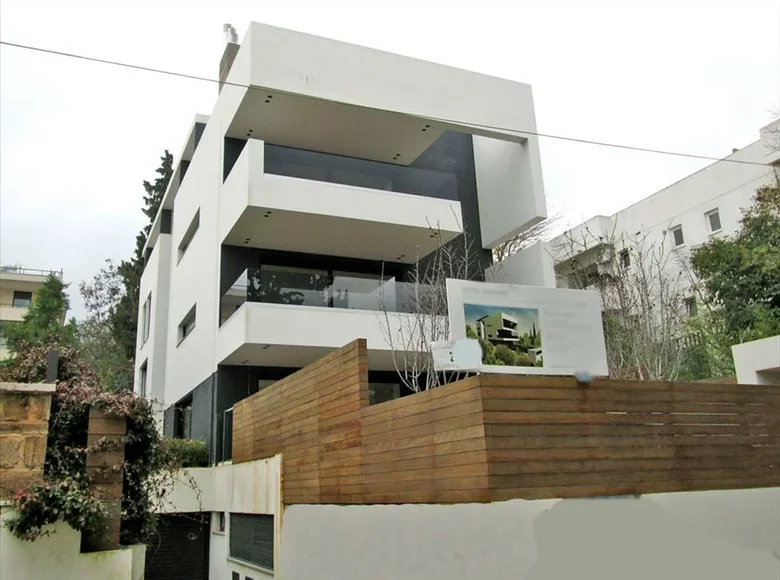 2 bedroom apartment 170 m² Athens, Greece