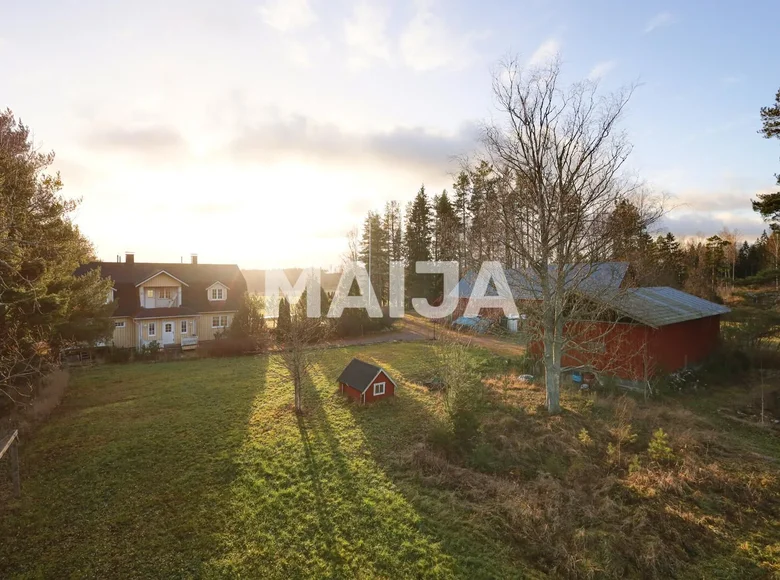 Casa 5 habitaciones 220 m² Loviisa, Finlandia