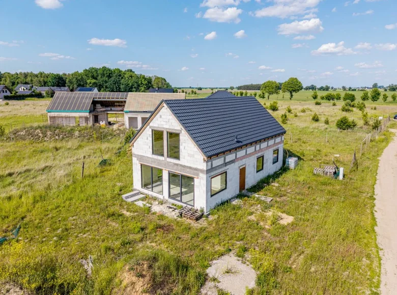Maison 113 m² Trzcielin, Pologne