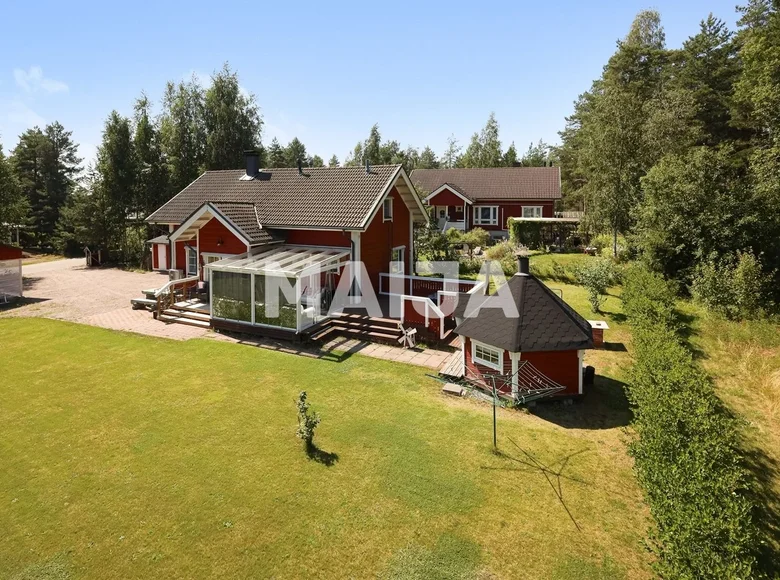 2 bedroom house 108 m² Loviisa, Finland