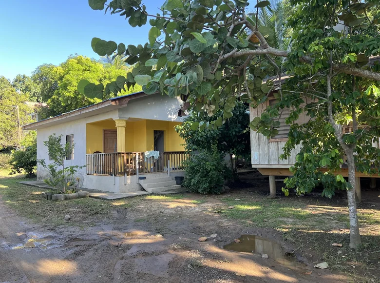 Дом 2 спальни 65 м² West End, Гондурас