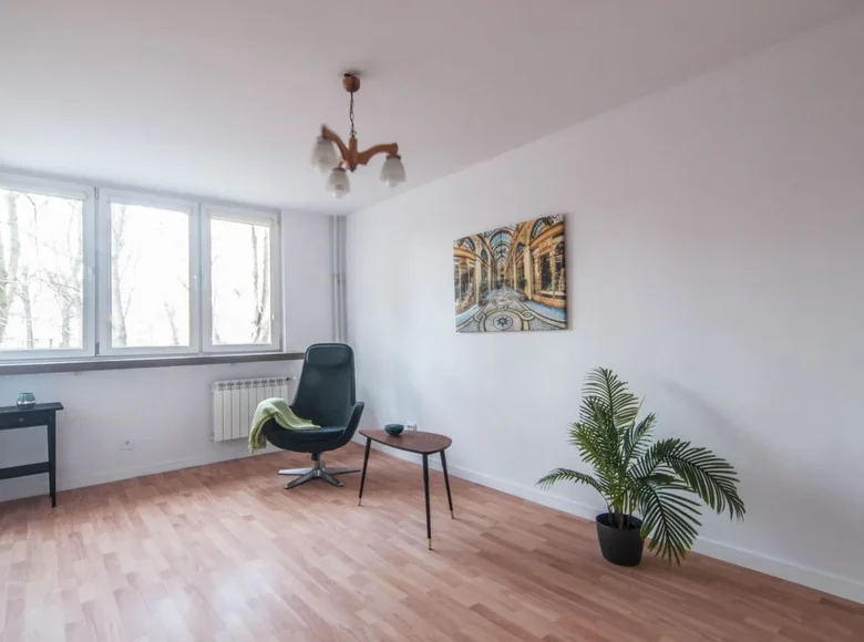 2 room apartment 38 m² Warsaw, Poland