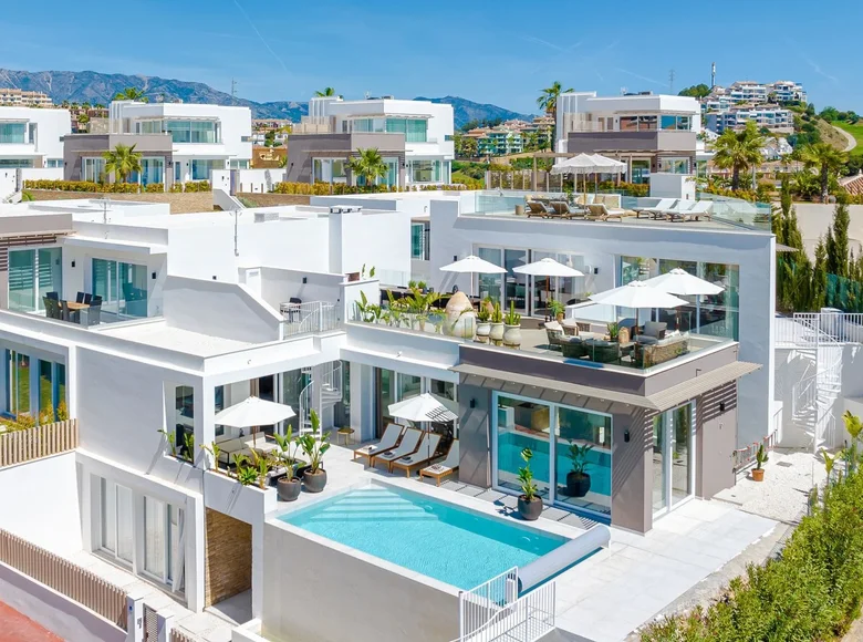 Дом 9 спален 476 м² Benalmadena, Испания