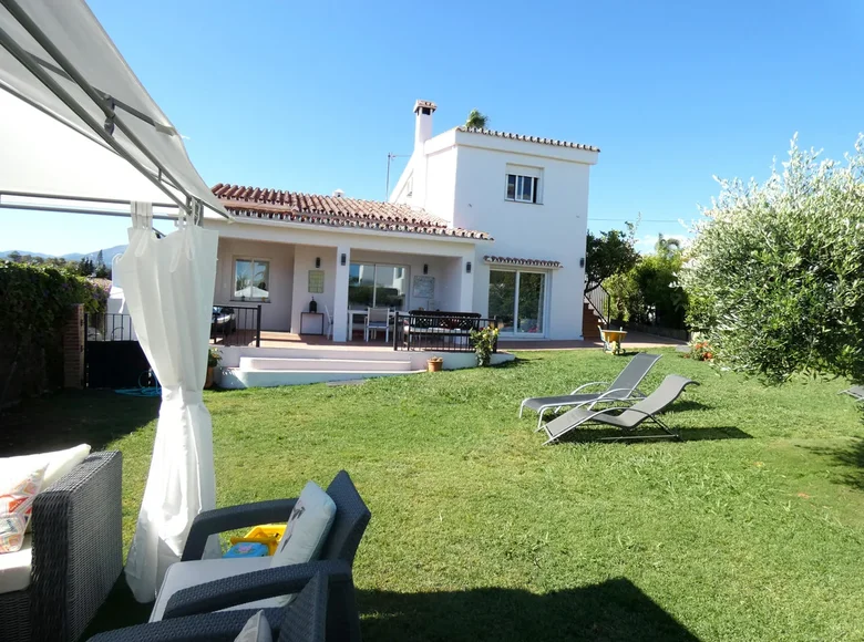 5 bedroom villa 150 m² San Pedro Alcantara, Spain