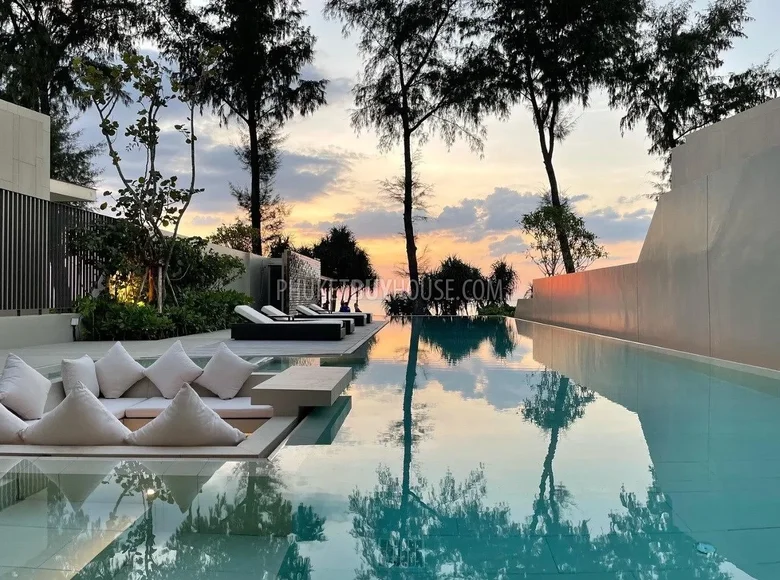 Villa de tres dormitorios 285 m² Ban Khao Pi Lai, Tailandia