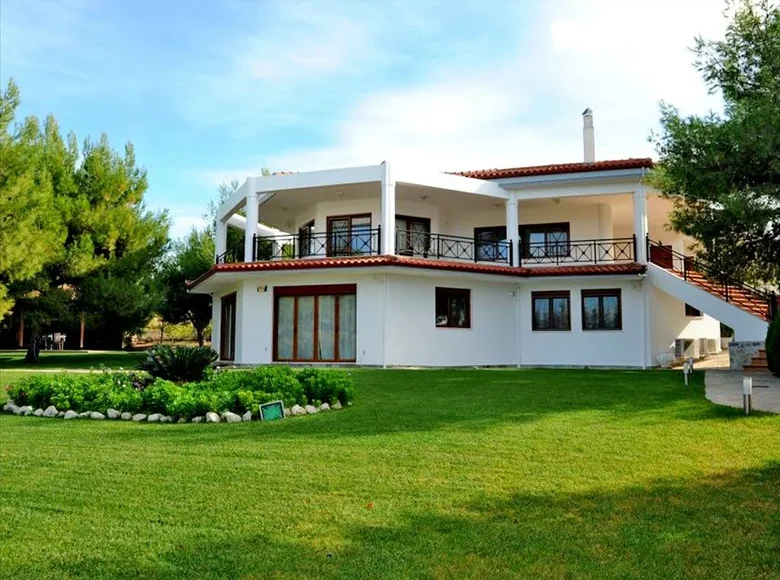 Villa 8 chambres 380 m² Municipality of Loutraki and Agioi Theodoroi, Grèce