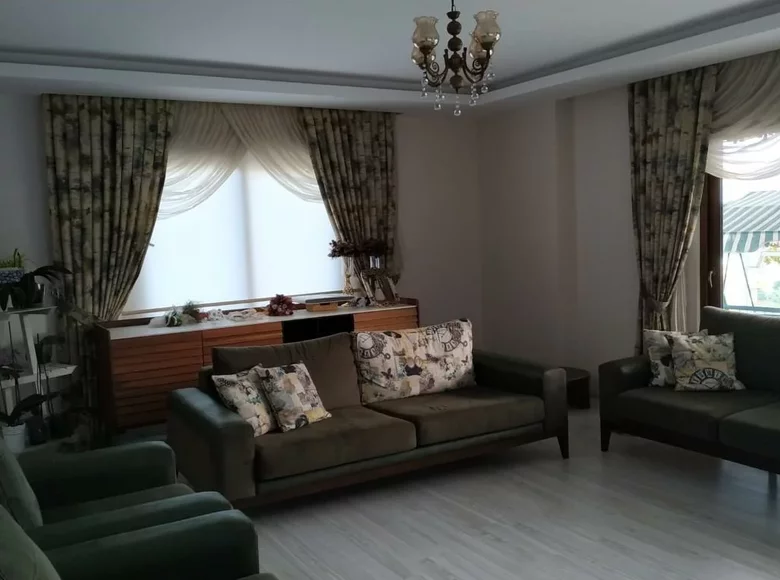 Mieszkanie 4 pokoi 155 m² Alanya, Turcja